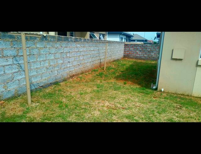 2 BEDROOM FREEHOLD FOR SALE IN SALFIN